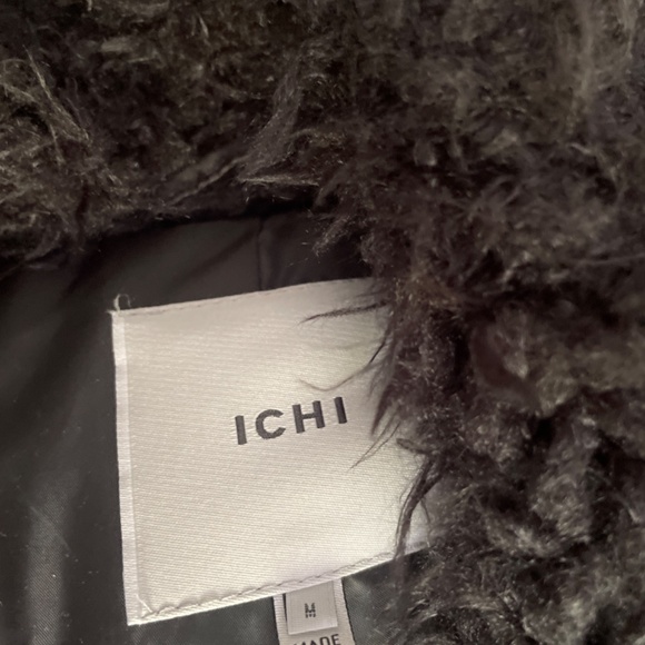 Ichi black faux fur jacket - Picture 2 of 2